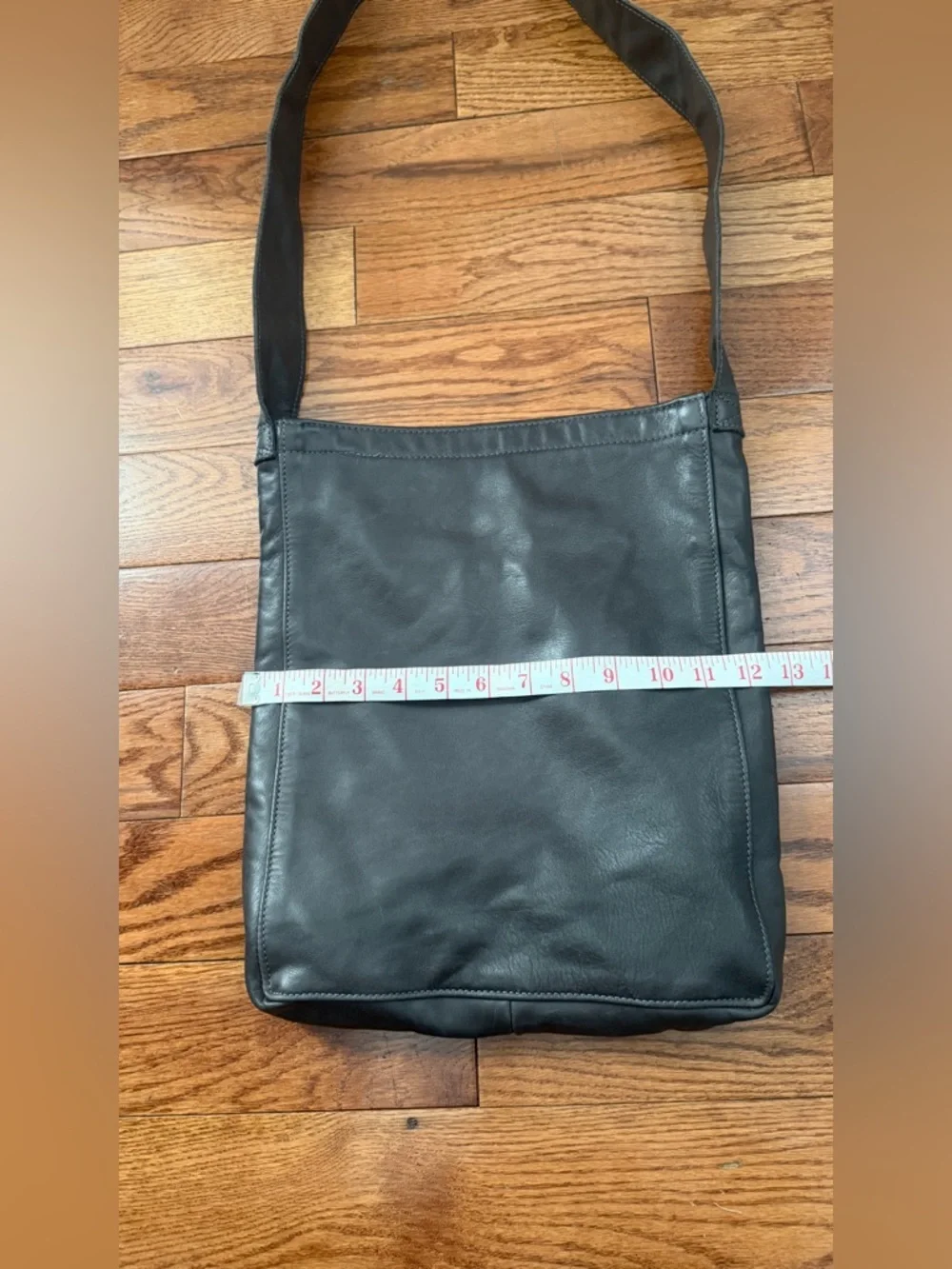 Leather Crossbody Shoulder Bag - Dark Brown